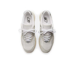 New Balance 991 Sneakers