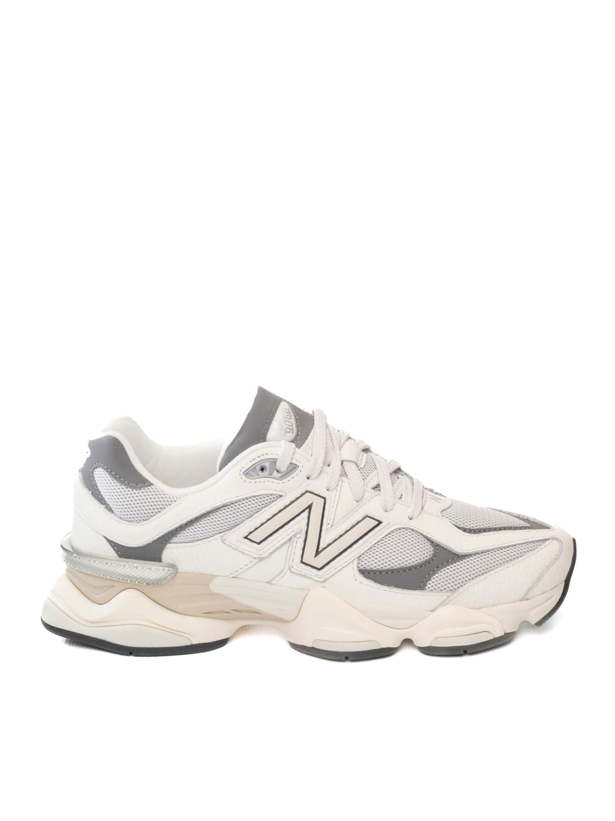 New Balance 9060 Sneakers