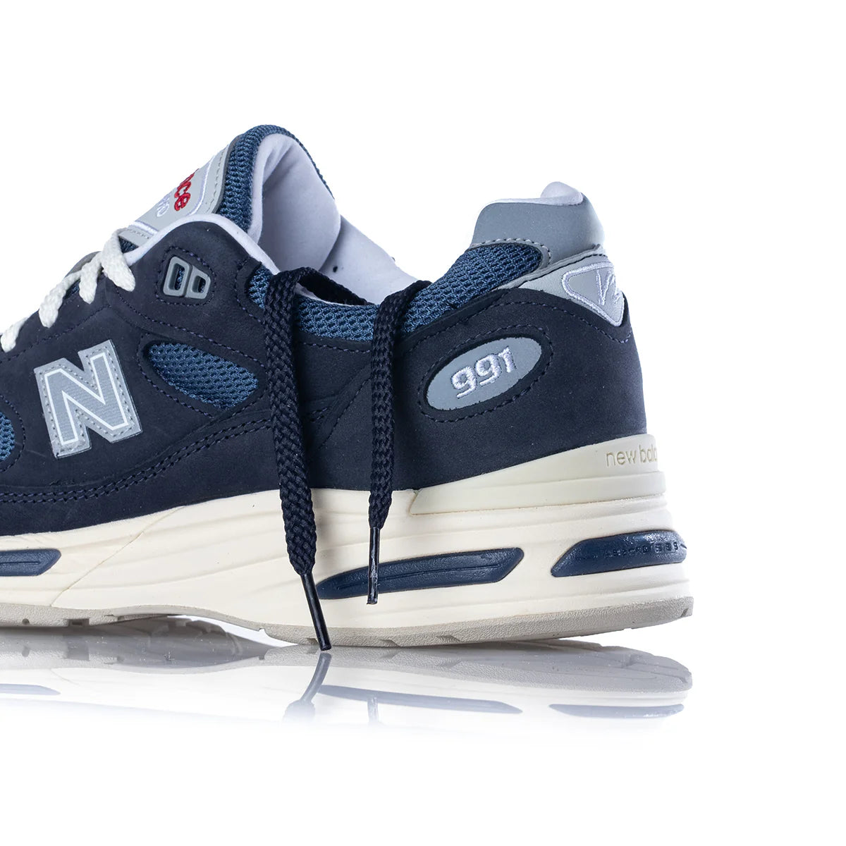 New Balance 991 Sneakers
